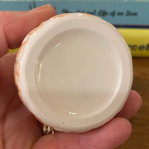 TAG Ceramic Santa Claus Christmas Toothpick Holder 2” w Box - Picture 3 of 5